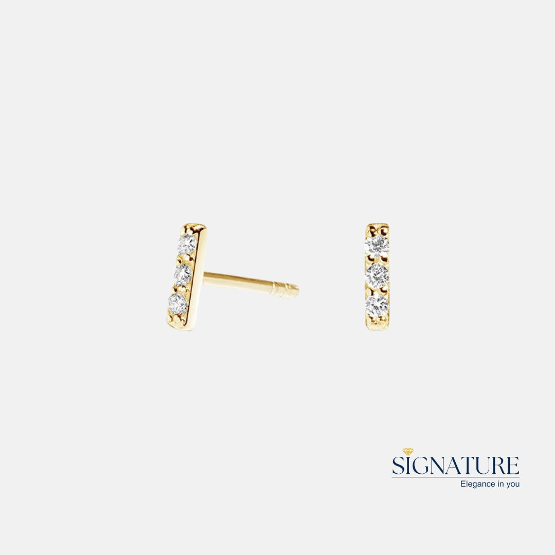 Sleek Bar Diamond Earring